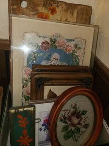 lot 2015 image: Assorted Wall Art