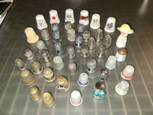 lot 2018 image: Various Thimbles Lot of 44