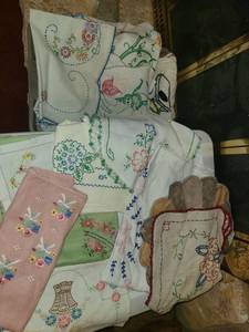 lot 2045 image: Assorted Embroidered Items