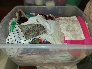lot 2047 image: Fabric Scraps
