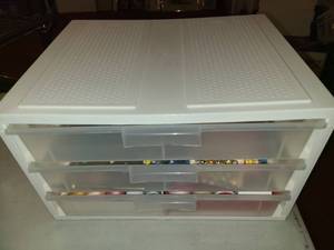 lot 2084 image: Staxx Storage Bin 3 Drawers with Contents