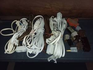lot 3036 image: Extension Cords and Adapters