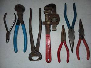 lot 3038 image: Needle Nose and Other Pliers with Pipe Wrench
