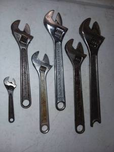 lot 3050 image: Crescent Wrenches