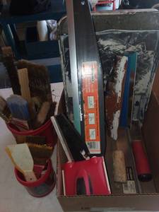 lot 3059 image: Paint Brushes and Trowels