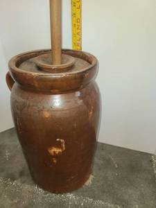 lot 3060 image: Butter Churn