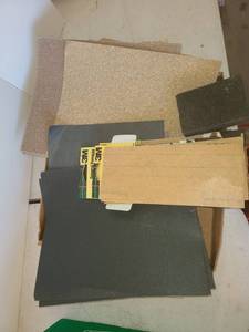 lot 3072 image: Sand paper