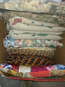 lot 3088 image: Chair Cushions