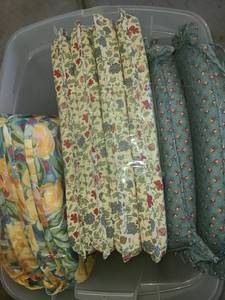 lot 3089 image: Chair Cushions