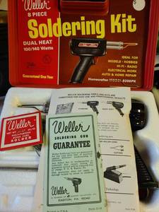lot 3117 image: Soldering Kit
