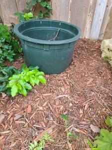 lot 4051 image: Flower Pot 12 inches tall x 20 in diameter