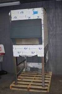 lot 2 image: Follett ITS700SG-31 Ice Storage and Transport System