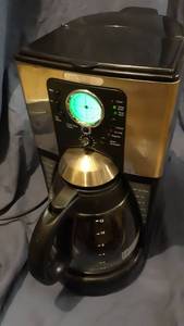 lot 1030 image: Mr Coffee