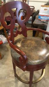 lot 1033 image: Vanguard Furniture Barstool