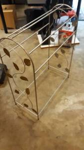 lot 1068 image: Quilt Rack