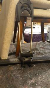 lot 1072 image: Thule 830 Kayak Stacker