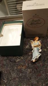 lot 1093 image: Hallmark Keepsake Ornament