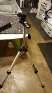 lot 1120 image: Packtronics Tripod