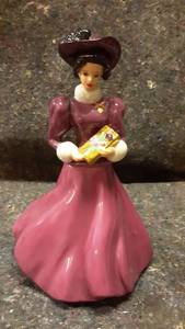 lot 1140 image: Hallmark Barbie Collectible