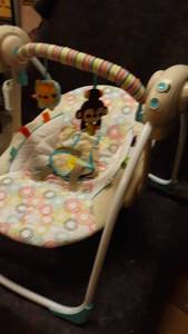 lot 1167 image: Bright Start Petite Jungle Portable Swing