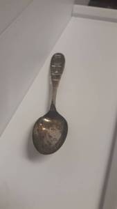 lot 950 image: Sterling Silver Spoon