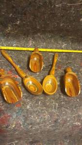 lot 959 image: Zebra wood Scoopsspoons