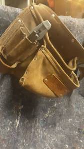 lot 969 image: Atchison Leather Tool Belt