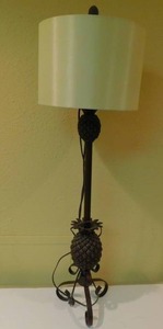 lot 8077 image: Metal Lamp