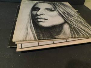 lot 8062 image: LPs - 10 ea - by Well Known Artists