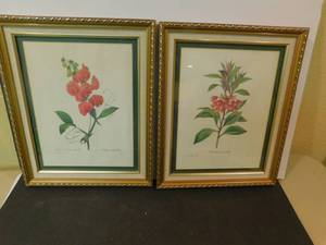 lot 8133 image: Floral Pictures (2 ea)
