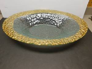 lot 8098 image: Very Large Serving Platter
