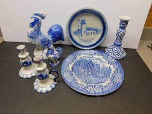 lot 8097 image: Blue & White Ceramic Items