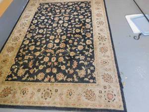 lot 9974 image: Area Rug