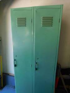 lot 8039 image: Two Lockers