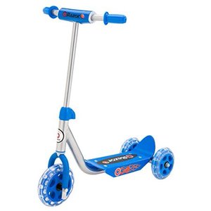 lot 75416 image: Razor Jr. Lil Kick Scooter