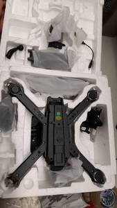 lot 1744 image: Potensic D85 FPV GPS Drone with 2K HD Camera Live Video, 5G WiFi RC Quadcopter Brushless Follow Me. Broken Pieces