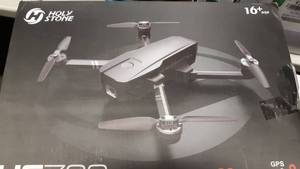 lot 1861 image: Holy Stone HS720 Foldable GPS Drone with 4K UHD Camera
