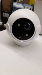 lot 1915 image: Wireless Security Camera with Spotlight, Waterproof