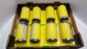 lot 6991 image: 8-JOHN DEERE AIR FILTERS - GY21055