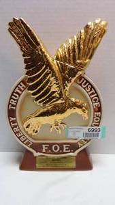 lot 6993 image: EAGLES DECANTER