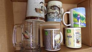 lot 6999 image: ASST. MUGS