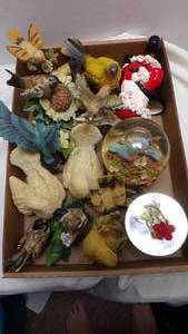 lot 7077 image: BIRD COLLECTION