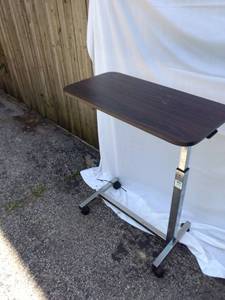 lot 8156 image: Adjustable bedside table