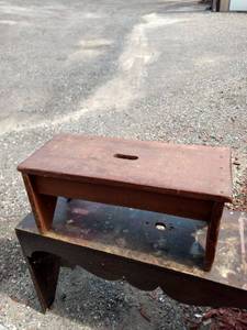 lot 8180 image: vintage wood Carpenters bench 28 and a 12 in wide 12in deep 12 12 in tall