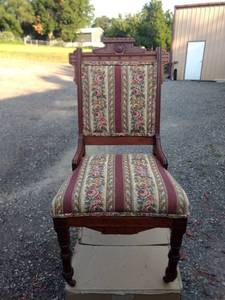 lot 8197 image: Eastlake chair