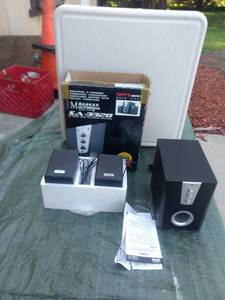 lot 8230 image: sain sa- 3328 12 Watts multimedia speakers in original box