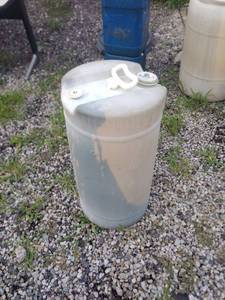 lot 8245 image: 15 gallon barrel