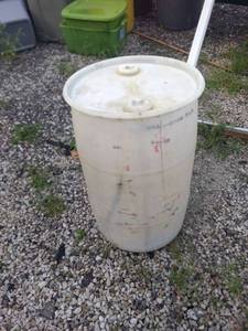 lot 8247 image: 30 gallon barrel