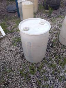 lot 8249 image: 30 gallon barrel
