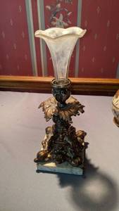 lot 9257 image: brass and marble candle holder with tulip insert